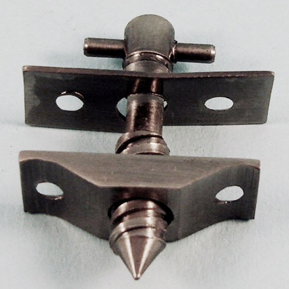 THD279/AN • 43mm o/a • Antique Nickel • Tee Pattern Batten Rod Screw